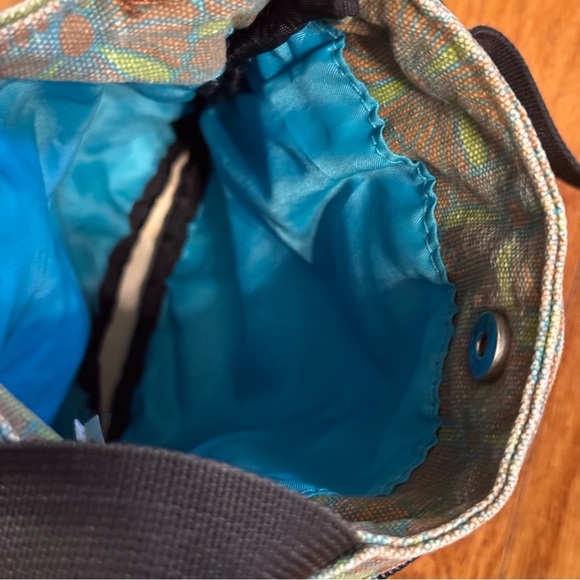 KAVU Small Green and Black Bag - Picture 5 of 5